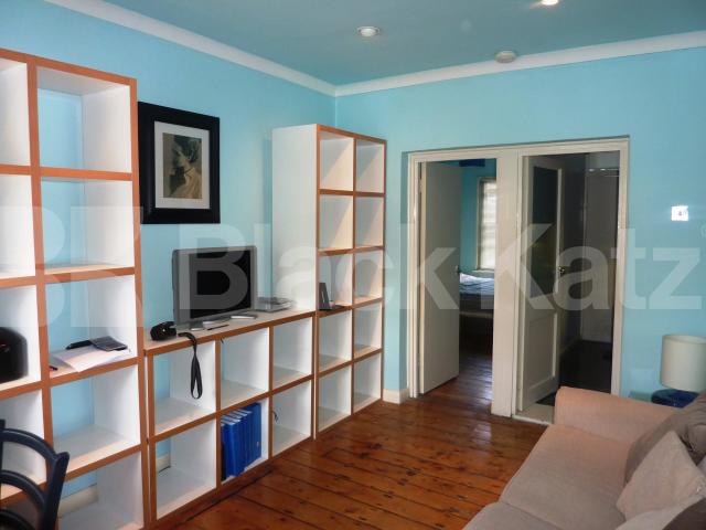 			NEW INSTRUCTION!, 1 Bedroom, 1 bath, 1 reception Flat			 Martlett Court, COVENT GARDEN